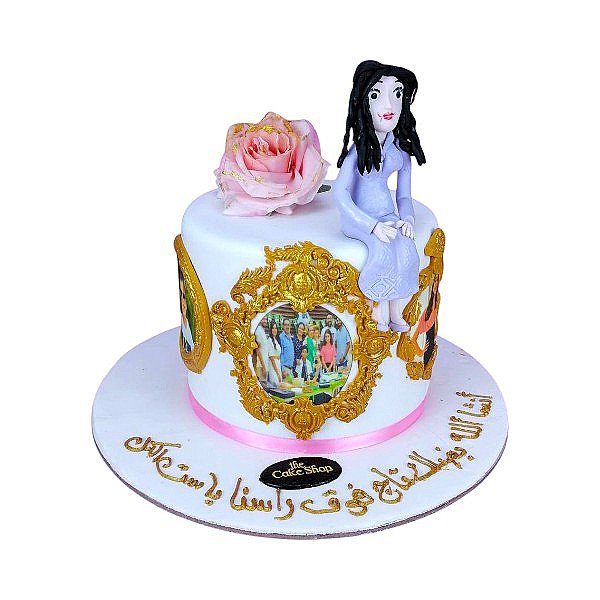 "Family photo memory cake"