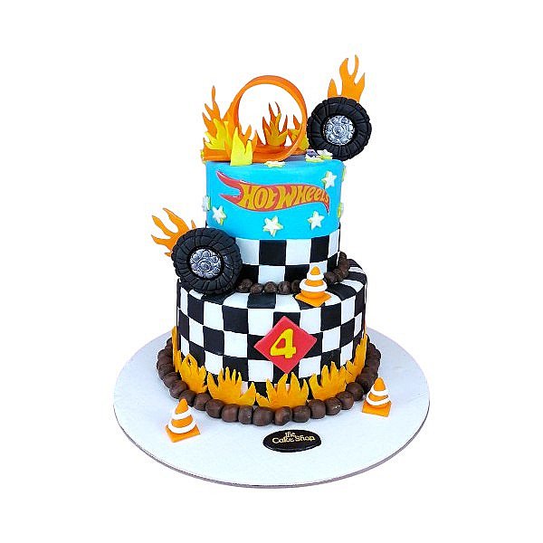 Race track cake